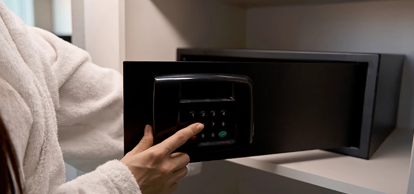 Safe Unlocking Service Company in Walnut, California